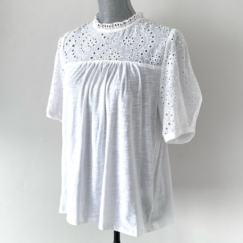 Mustard Seed Elegant White Eyelet Lace Top Sz M Stand-Neck Victorian Boho Chic